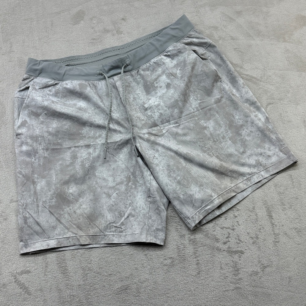 Lululemon Pace Breaker Shorts Mens XXL Grey Acid Wash Marble LM7BJJS.03 Stretch
